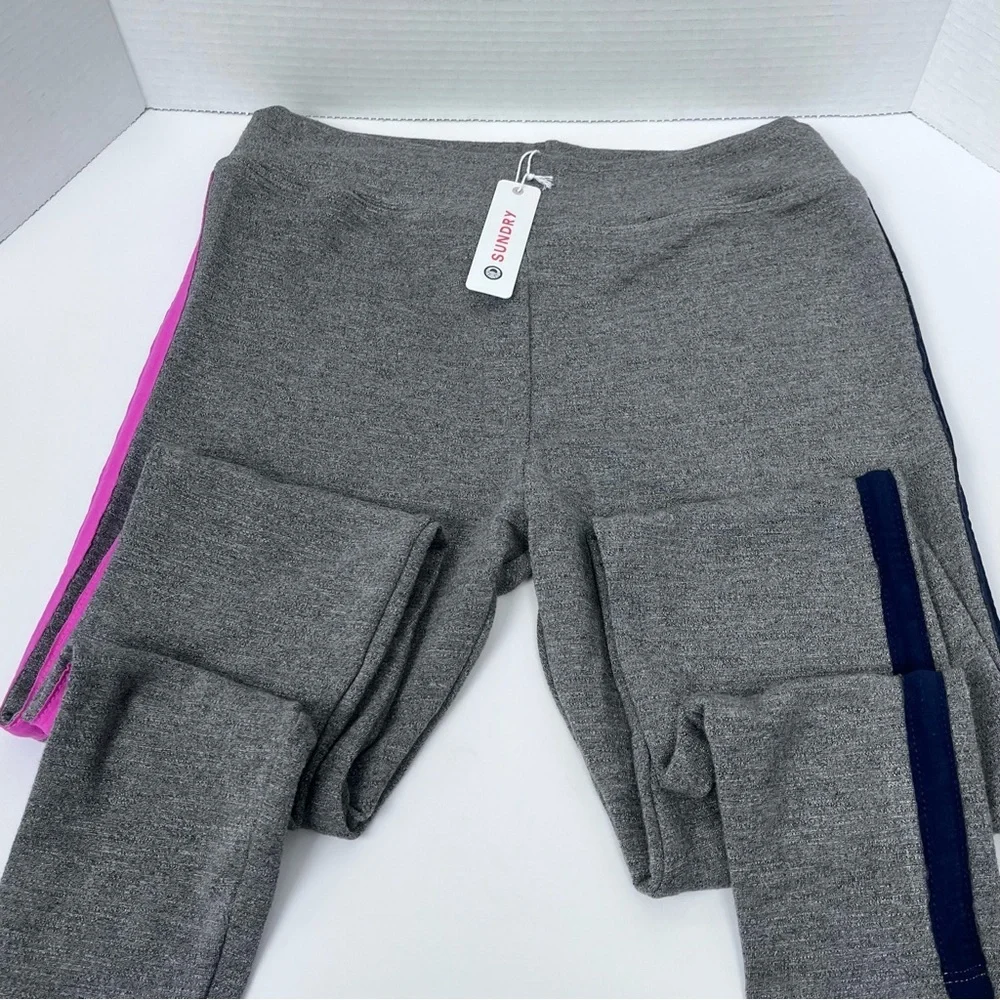 NWT Sundry Women's Striped Elastic Waist Sweat Pants Size 2; Weekend Wear
